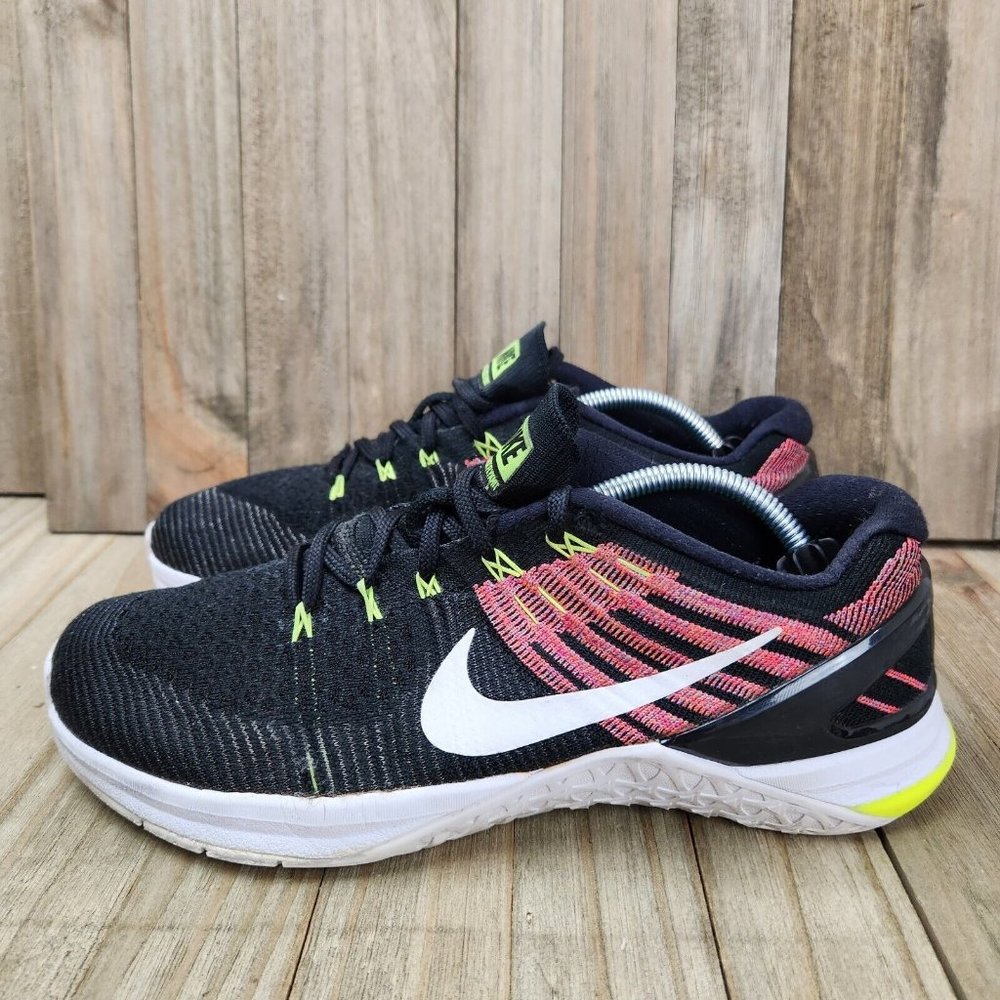 Womens Nike Metcon DSX Flyknit size 9 Athletic Training Shoes